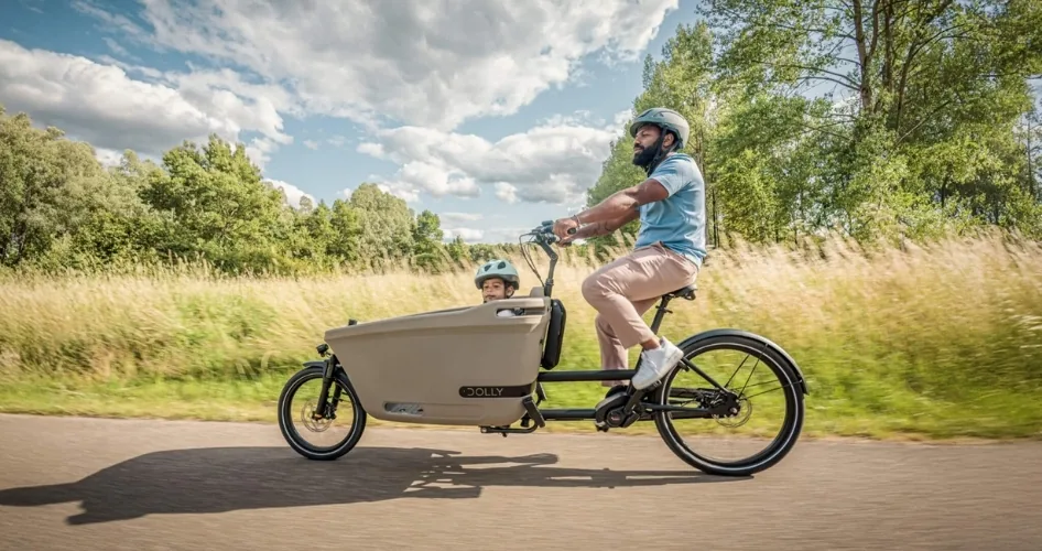 Dolly fietsen bij Landewé in Enschede